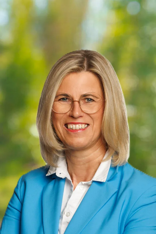 02 Winklmaier Wenzel Elisabeth bg.webp